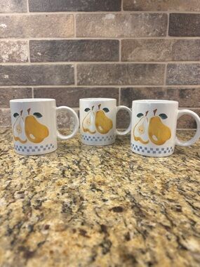 White Ceramic Mug with Yellow Pear Design - Set of 3